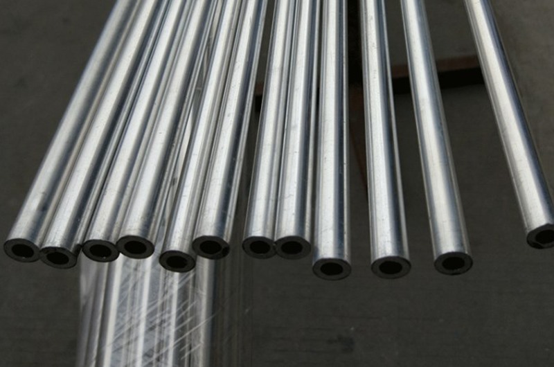 Tubular aluminum alloy anode