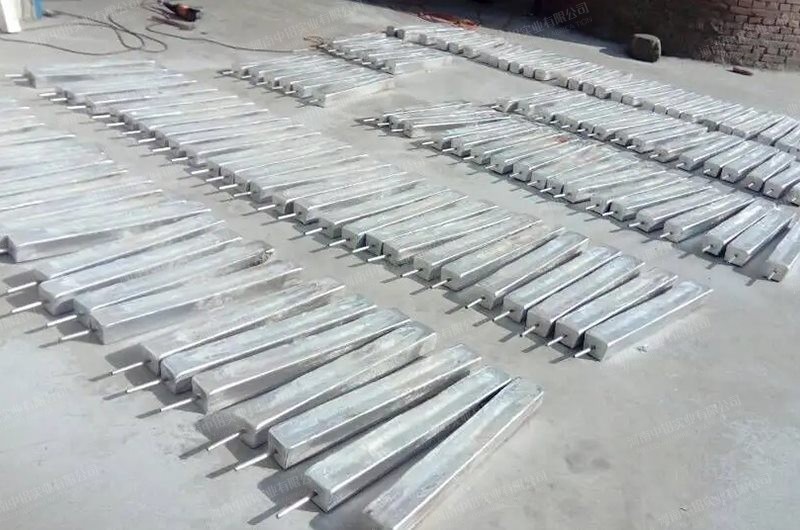 Application of aluminum anode in submarine pipeline